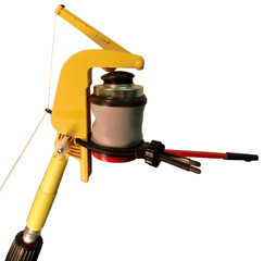 The Gotcha Sprayer Pro can also trigger our powder duster.  Perfect for wasp control.  Dust wasps and hornets